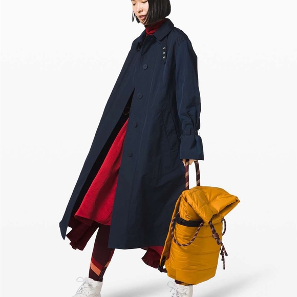 Roksanda x Lululemon trench coat - limited edition - Picture 5 of 8